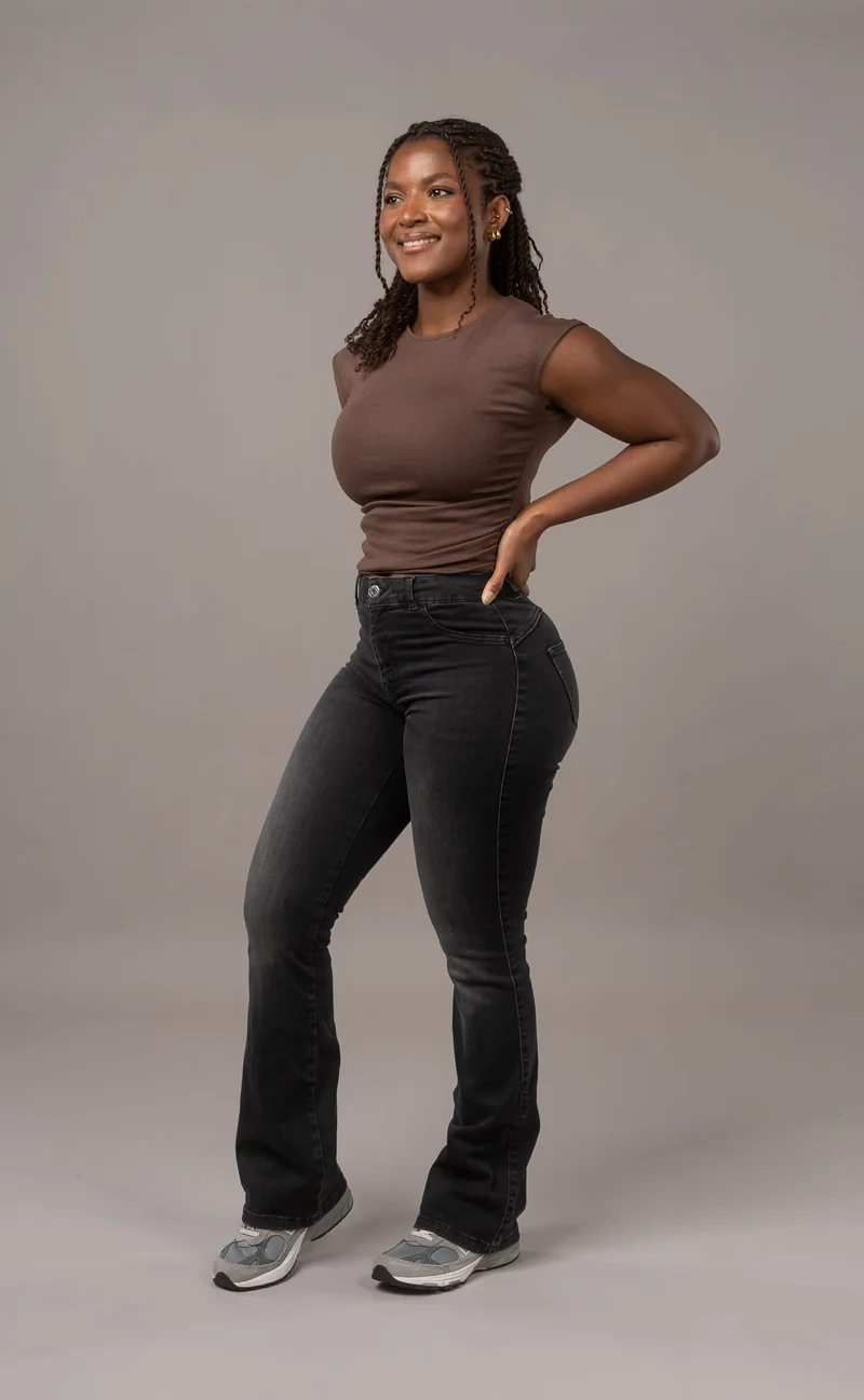 Womens Flared Mid Waisted Fitjeans - Worn Black