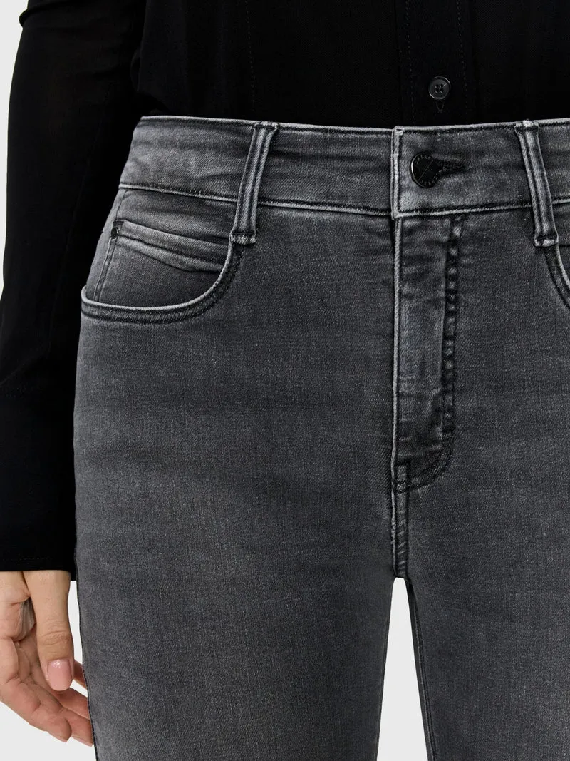 MAC - DREAM BOOT, Mid Waist, Mega flex Denim Bootcut Jeans, Soft Grey Authentic