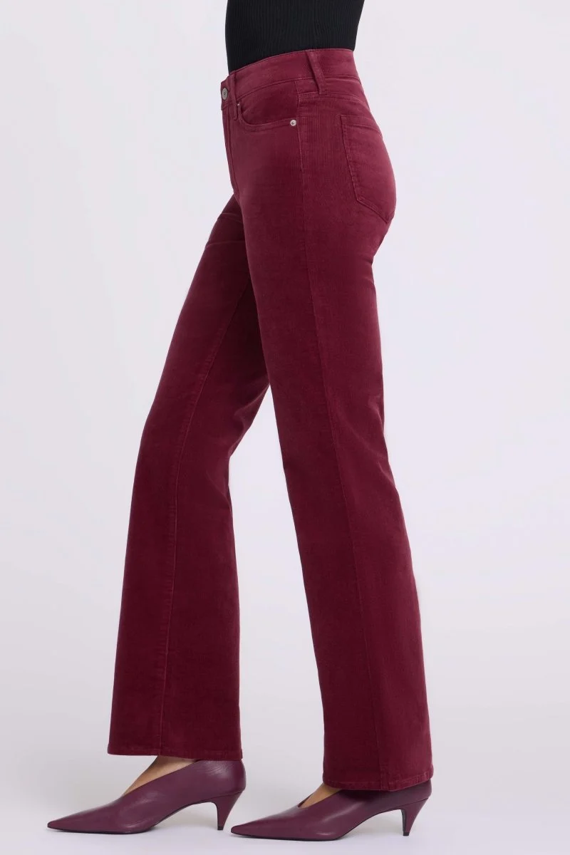 Brooklyn Bootcut Pants in Fine Wale Stretch Corduroy | Sienna Red