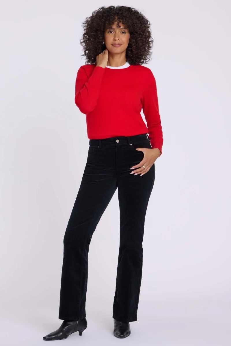 Brooklyn Bootcut Pants in Fine Wale Stretch Corduroy | Black