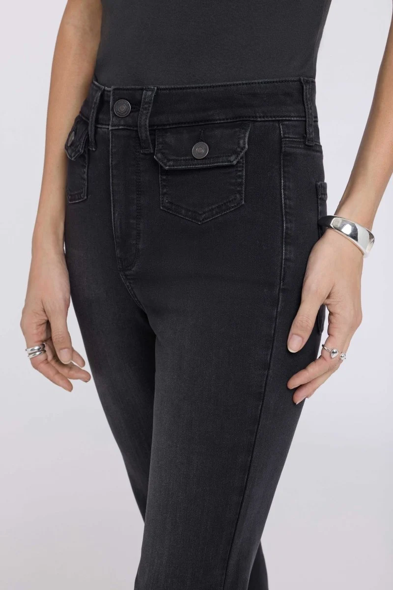 Barbara Bootcut Jeans aus Sure Stretch® Denim mit High Waist | Helleborus