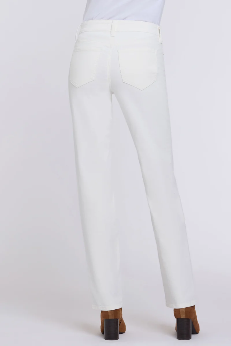 Marilyn Straight | Vintage White