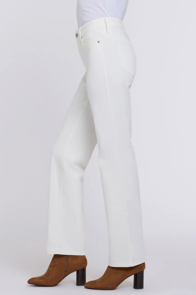 Marilyn Straight | Vintage White