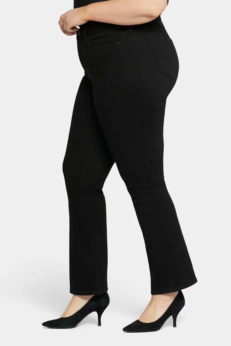 Barbara Bootcut Schwarzen Premium Denim (Plus) | Black