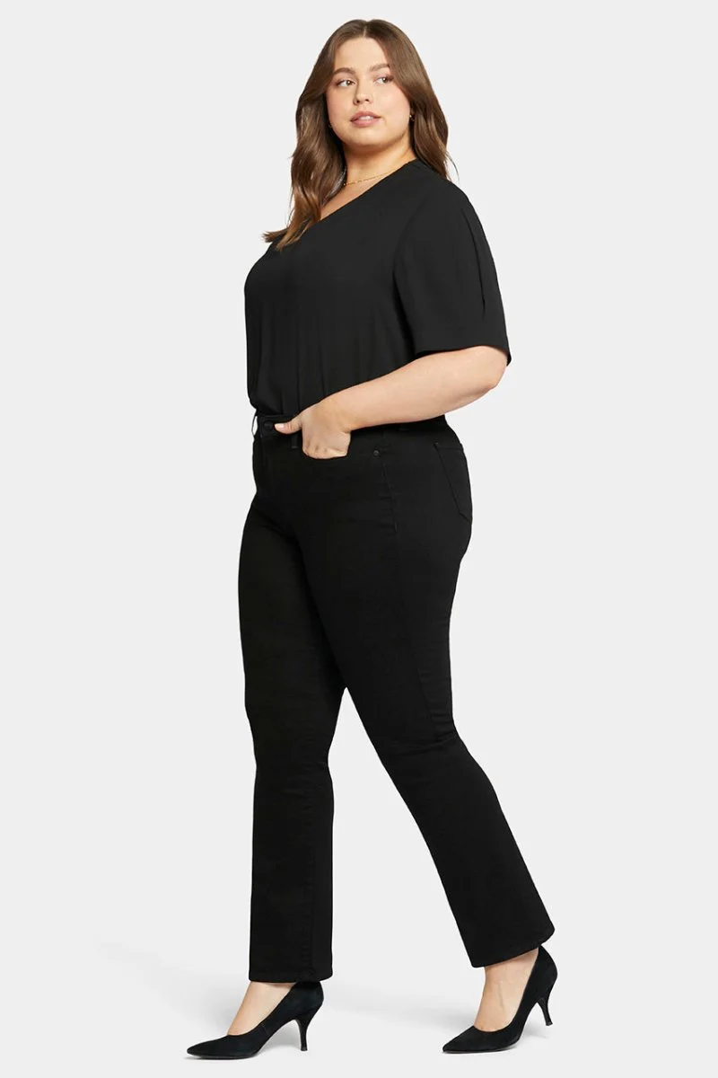 Barbara Bootcut Schwarzen Premium Denim (Plus) | Black