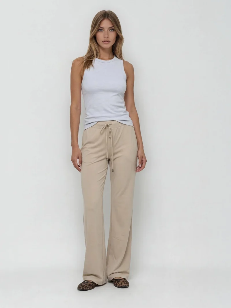 ONLY M - Sporty Chic Hose, Straight Leg, High Waist, Sabbia