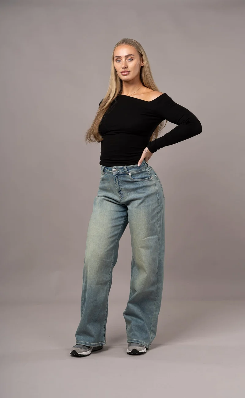 Womens Baggy Fitjeans - Distorted Blue