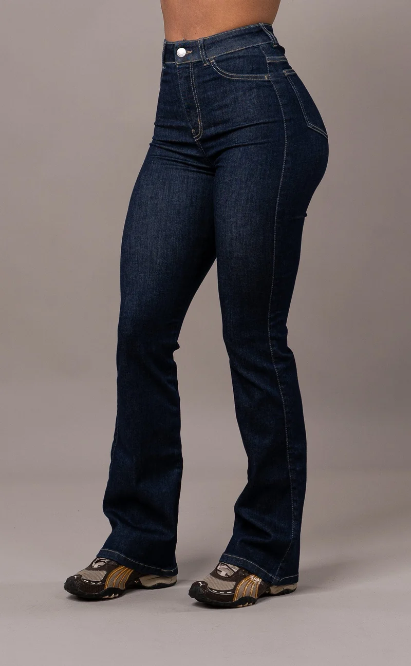 Womens Flared Fitjeans - Rinse Blue