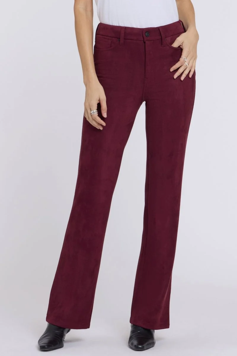 Brooklyn Bootcut Hose aus Velourslederimitat Sculpt-Her™ Kollektion | True Burgundy