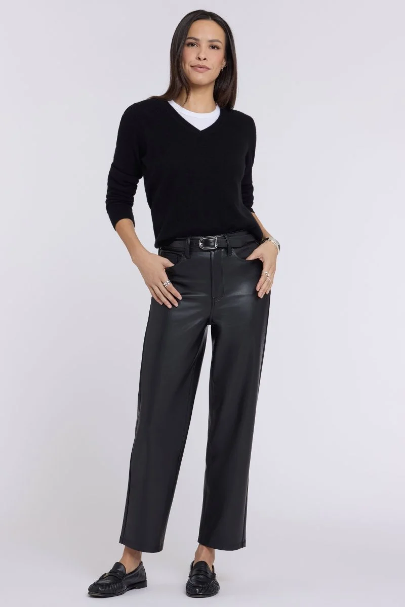 Kasey Stovepipe Hose Aus Kunstleder Sculpt-Her™ | Black