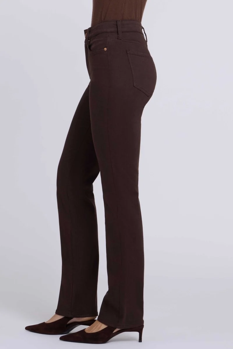 Marilyn Straight Jeans aus Sure Stretch® Denim | Bitter Chocolate