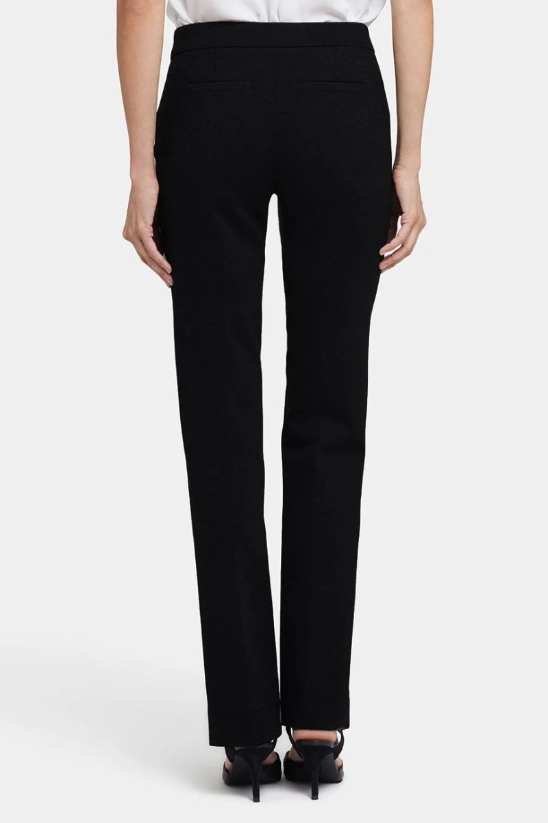 Slim Trouser Pants In Petite In Ponte KnitÜbersetzung:Slim Trouser Pants In Petite In | Black