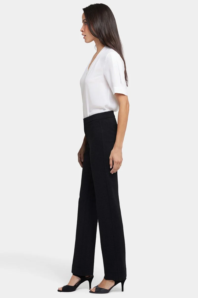 Slim Trouser Pants In Petite In Ponte KnitÜbersetzung:Slim Trouser Pants In Petite In | Black