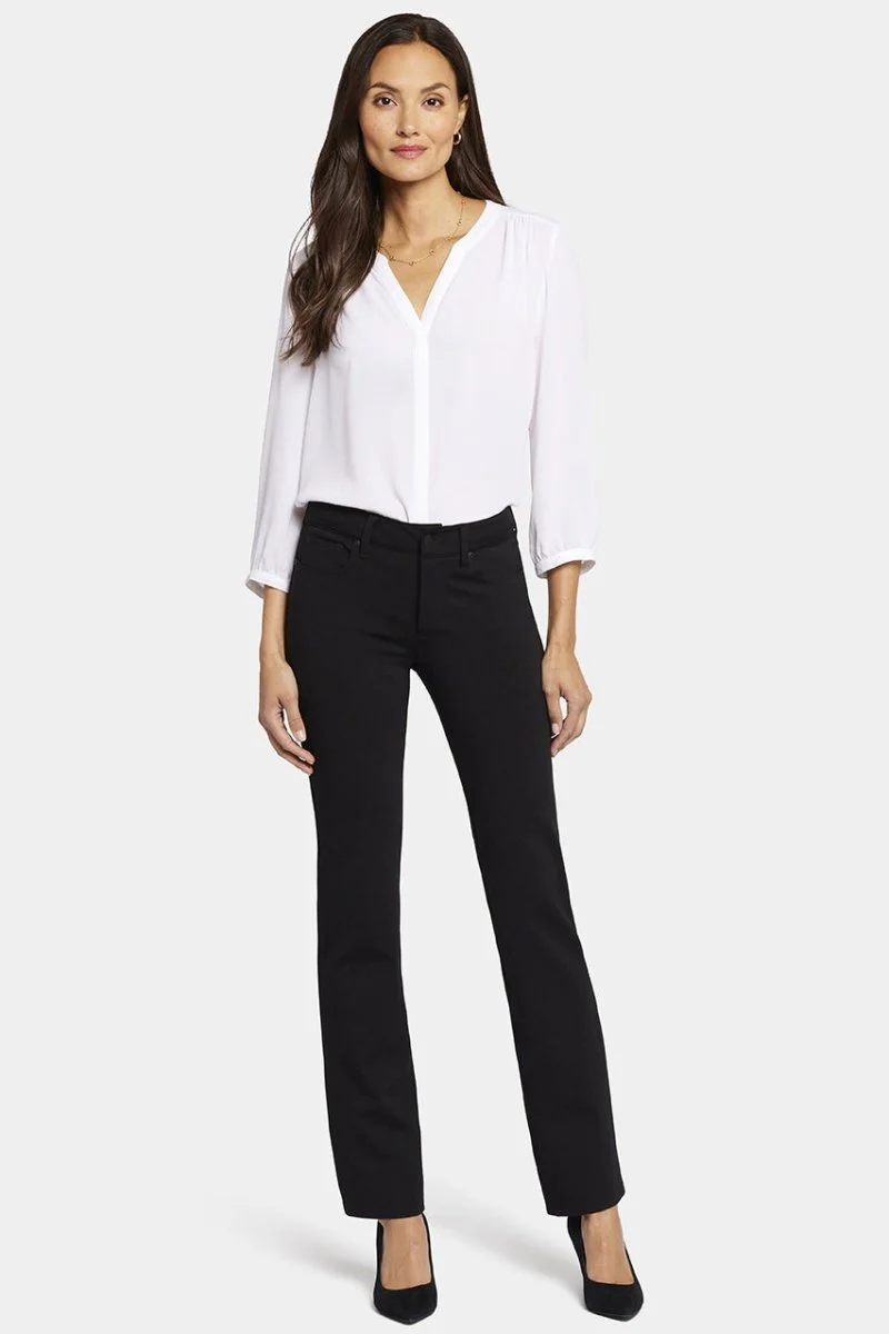 Marilyn Straight Pants in Ponte Strick | Black