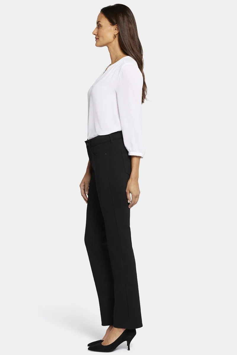 Marilyn Straight Pants in Ponte Strick | Black