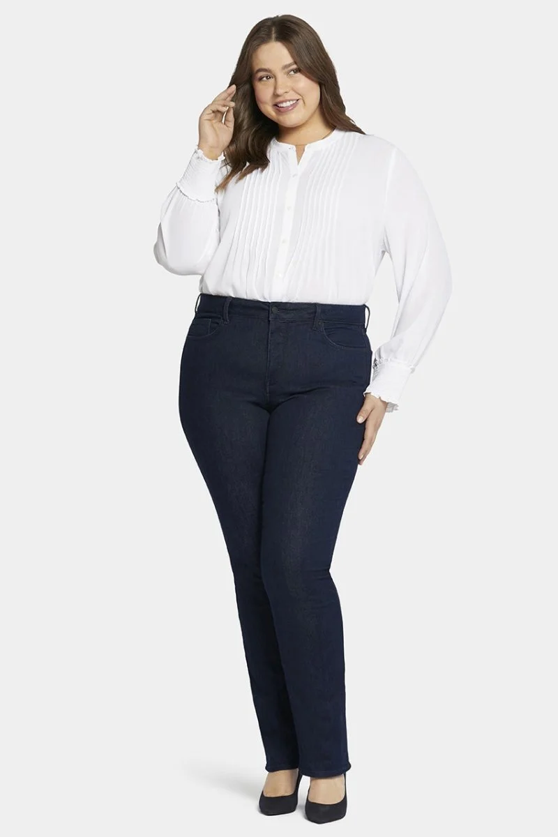 Marilyn Straight Jeans Plus Dunkelblauem Premium Denim | Rinse