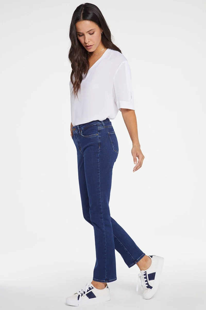 Sheri Slim Jeans Mittelblau Premium Denim | Quinn