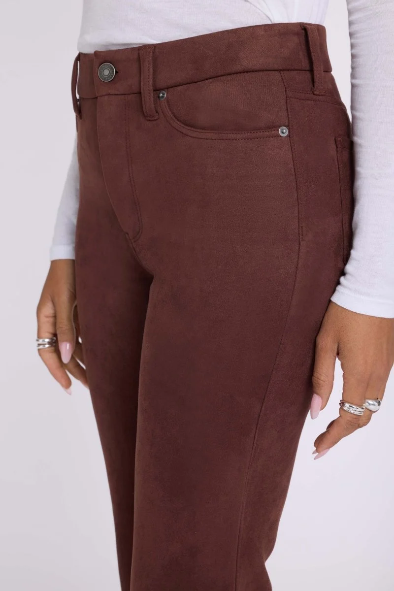 Brooklyn Bootcut Hose aus Velourslederimitat Sculpt-Her™ Kollektion | Chocolate Fondant