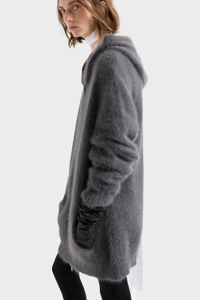FUZZY ZIP HOODIE in Alpaca Blend Stone