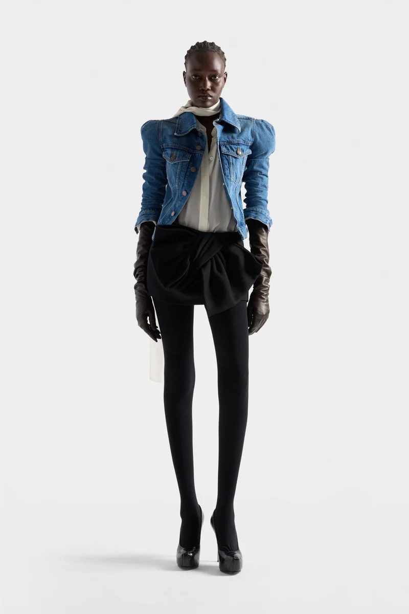 PUFF SLEEVE TRUCKER JACKET in Denim Midtown