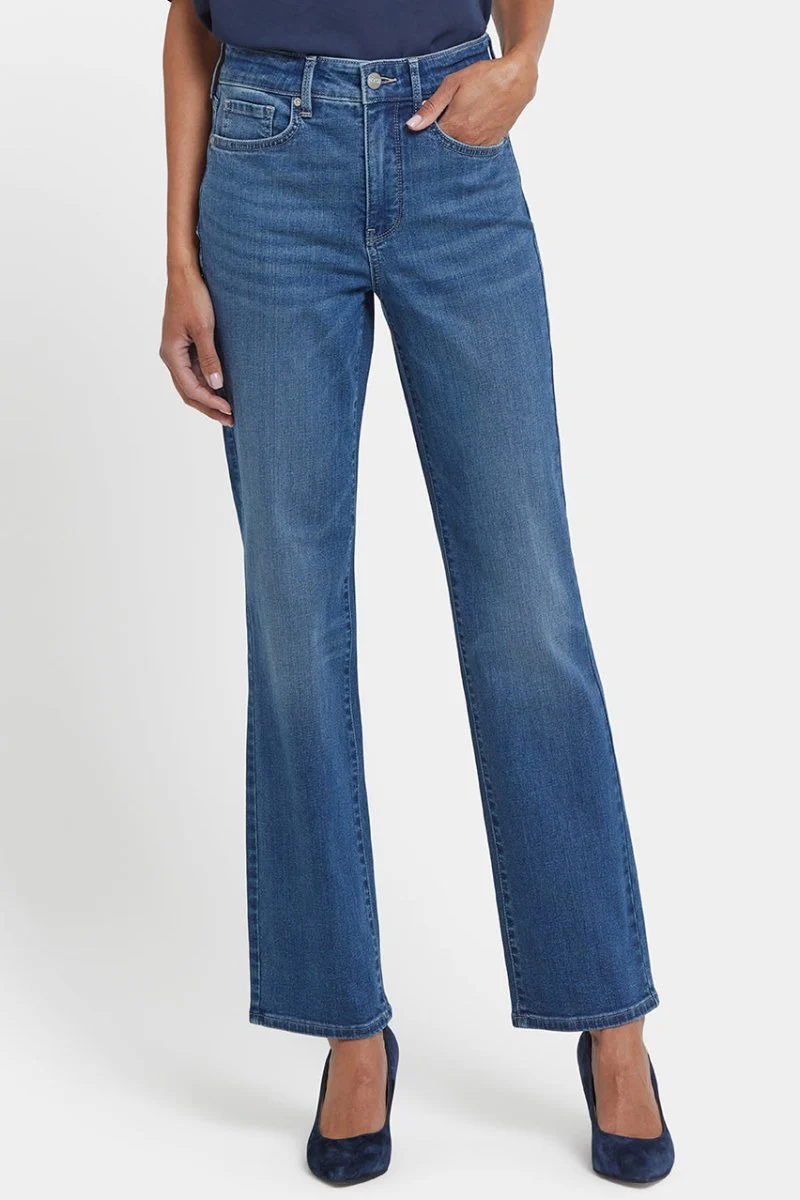 Marilyn Straight Jeans | Lake Notre-Dame