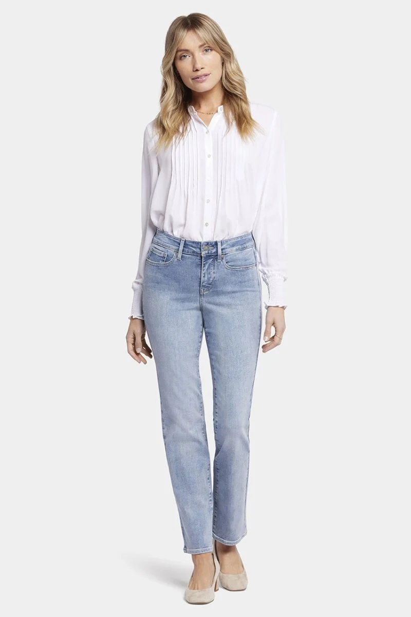 Ellison High Rise Straight Hellblau Premium Denim | Haley