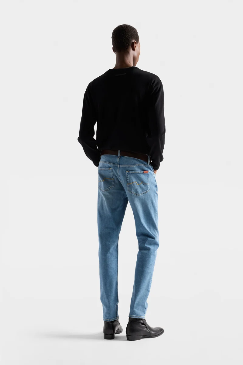 SLIMMY in Luxe Performance Carlton