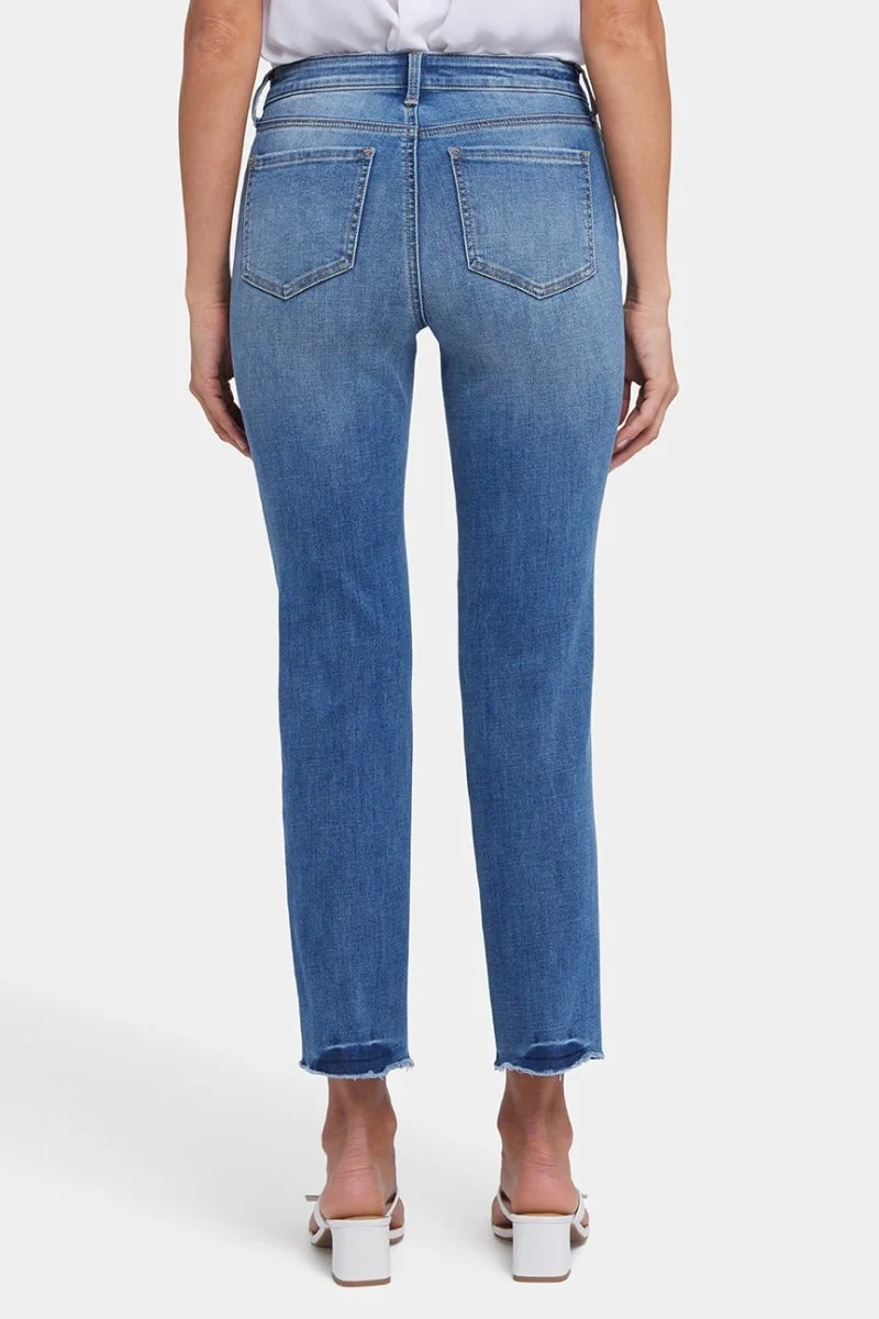 Sheri Slim Ankle Jeans mit ausgefransten Säumen | Bilbao Crest