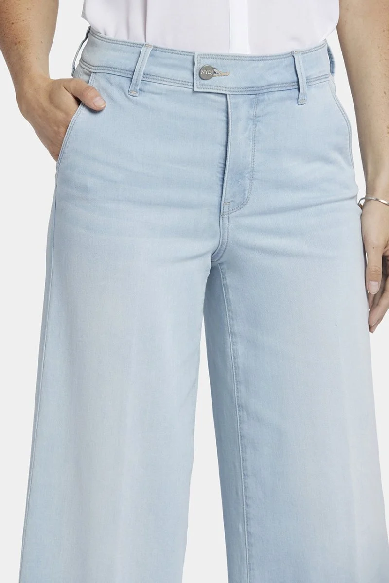 High Rise Mona Wide Leg Ankle Jeans Hellblau Premium Denim | Oceanfront