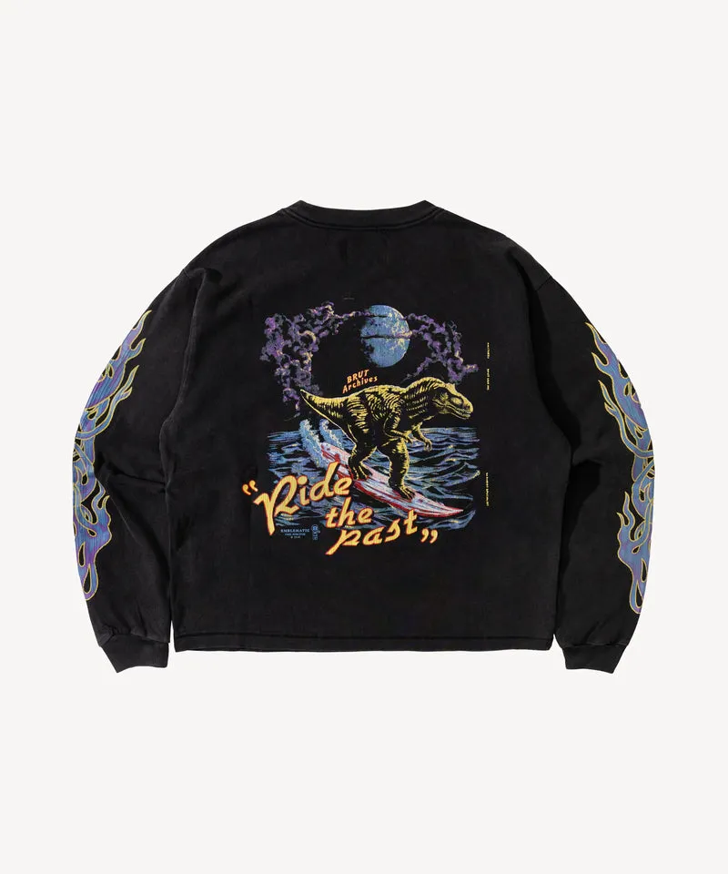 SURFING DINO TEE