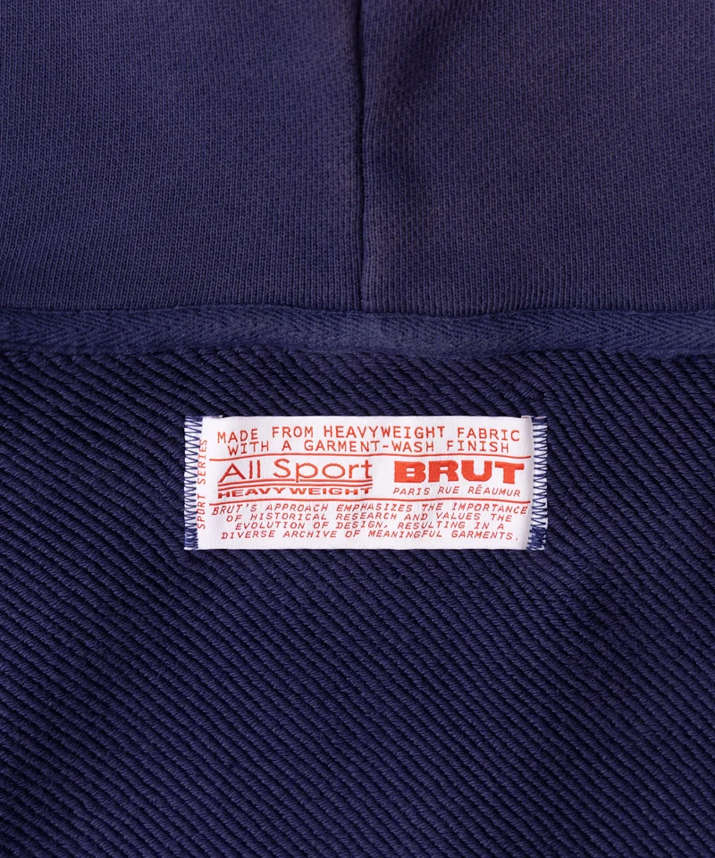 THE CROPPED HOODIE
