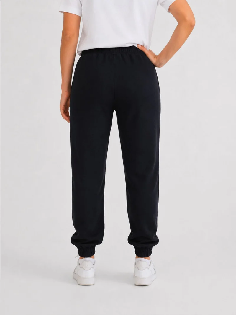 BOGILVY - STELLA, Straight Fit, Sweatpants mit Bündchen, High Waist, Black