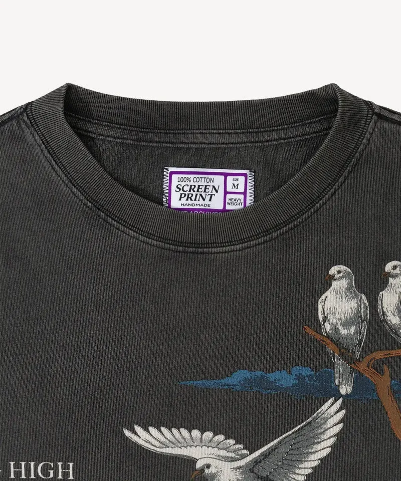 SOARING HIGH TEE