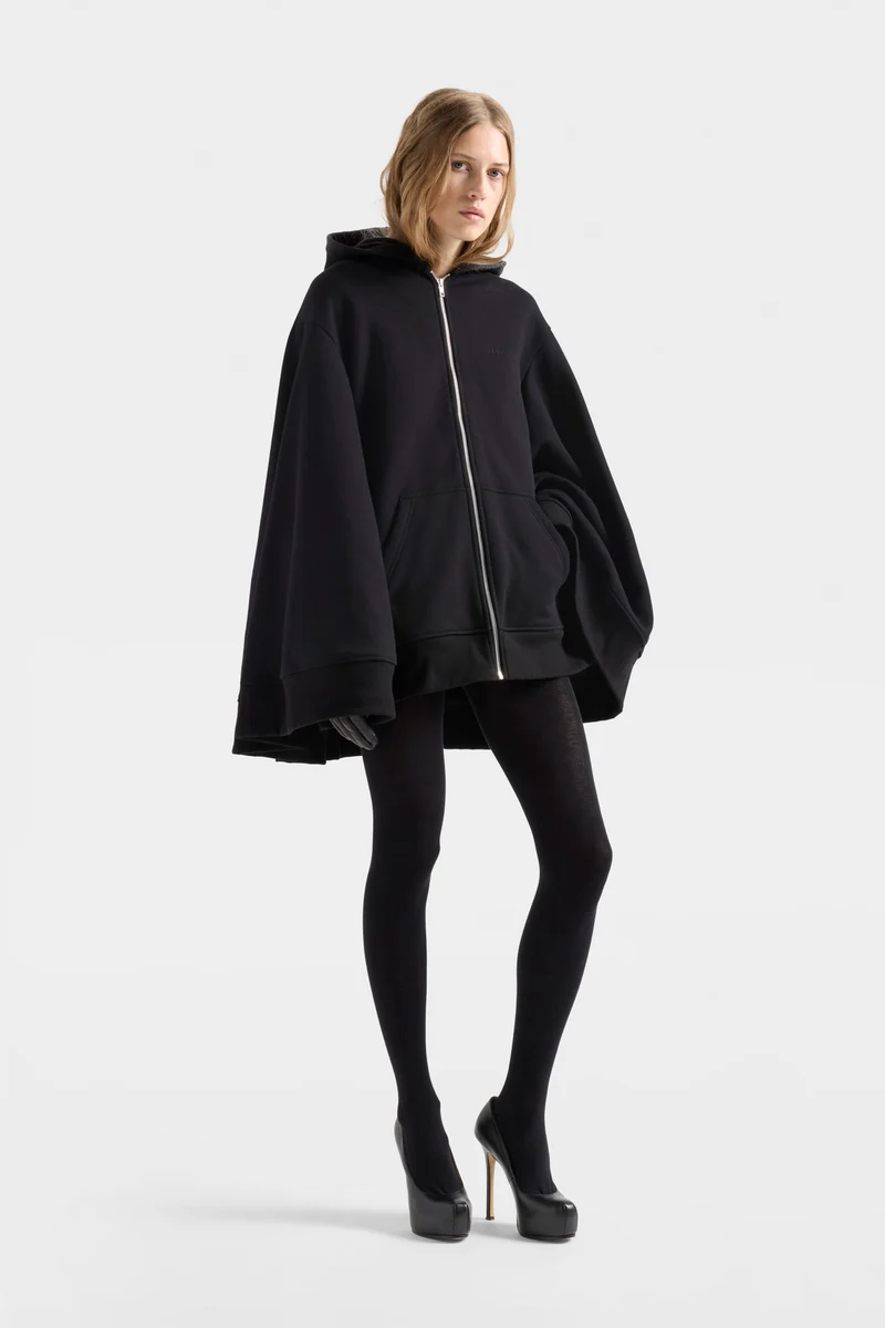 OVERSIZE ZIP HOODIE in Black