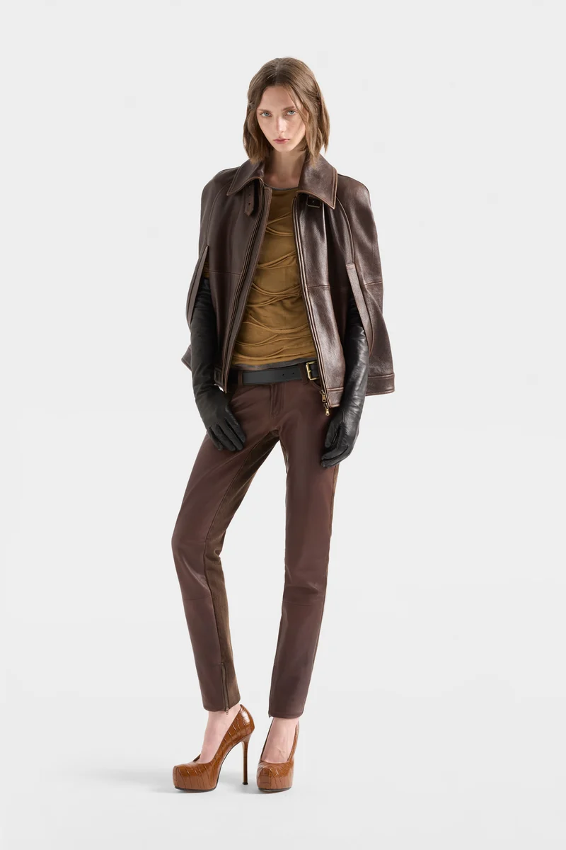 CAPE in Leather Burnt Chestnut