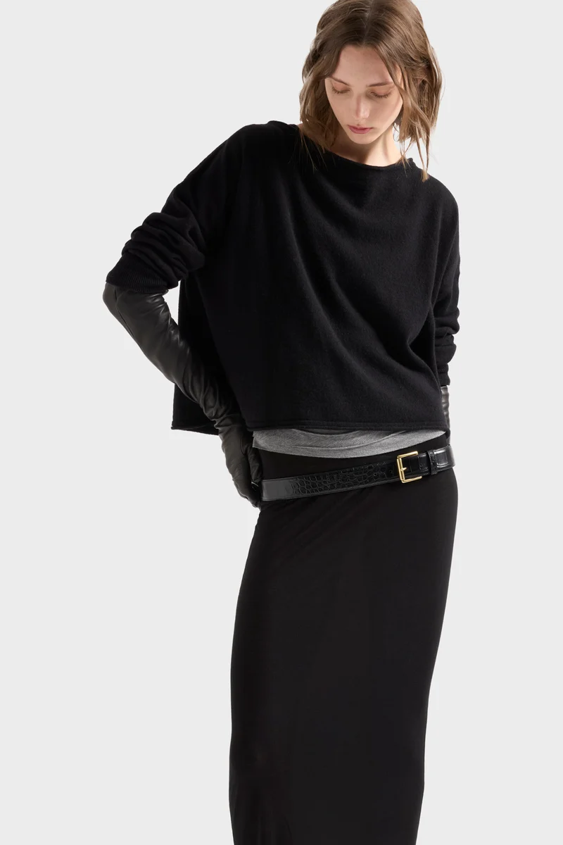 BOAT NECK CROPPED SWEATER in Wool Eclipse