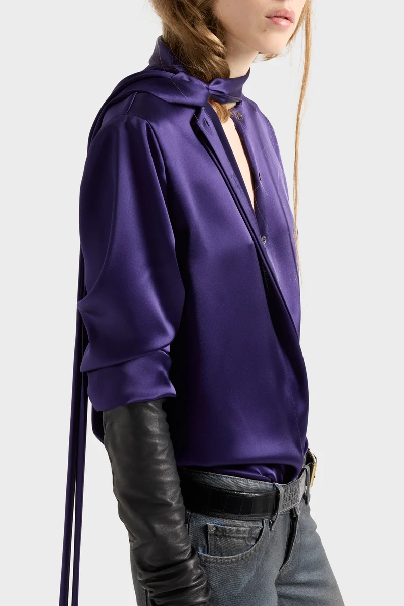 LONG SLEEVE BOW SHIRT in Satin Icevine