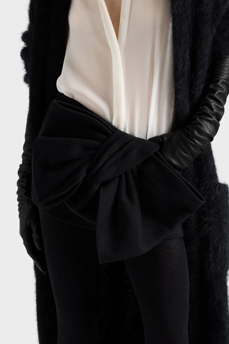 BOW MINI SKIRT in Wool Blend Black