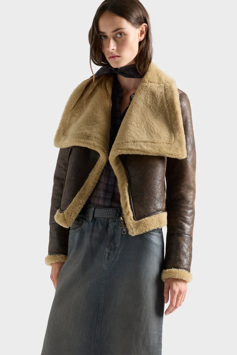 HIGH COLLAR SHEARLING JACKET in Leather Walnut