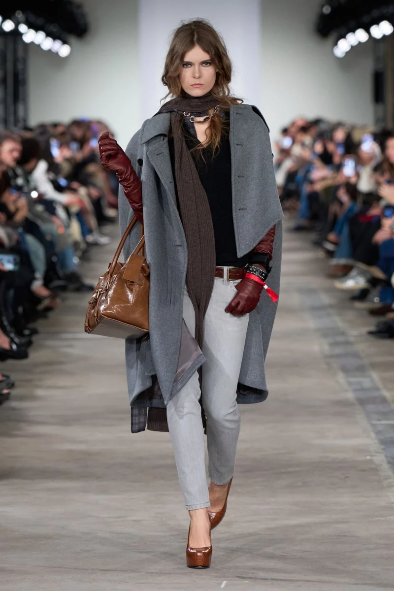 DOUBLE BREASTED CAPE in Wool Mink