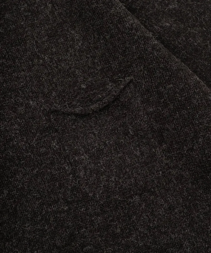 THE V-NECK SHETLAND