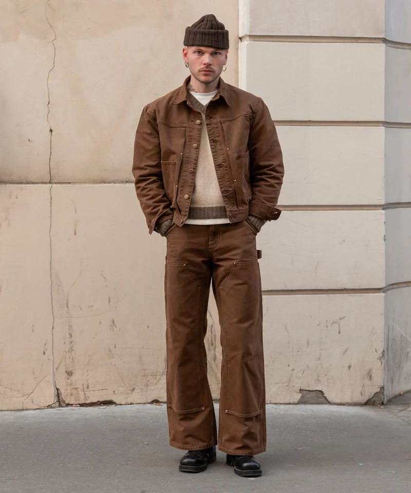 THE V-NECK SHETLAND
