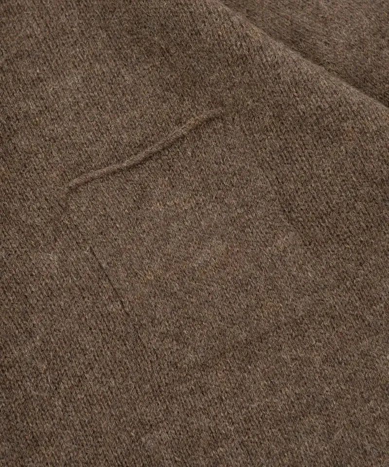 THE V-NECK SHETLAND