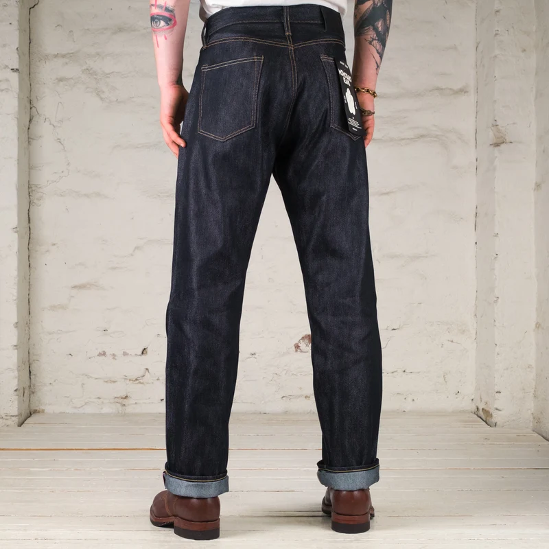 #100 Silk Straight 15 oz.