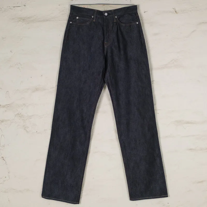 #100 Silk Straight 15 oz.
