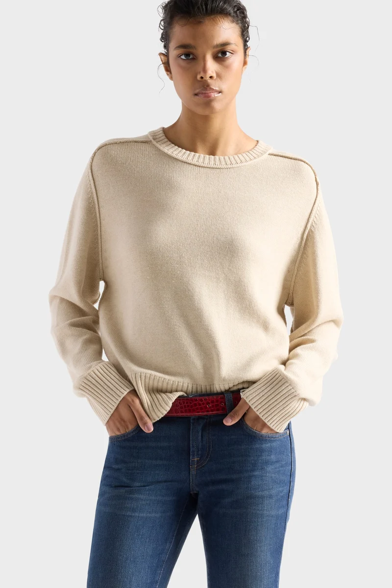 SADDLE CREWNECK SWEATER in Wool Blend Moonbeam