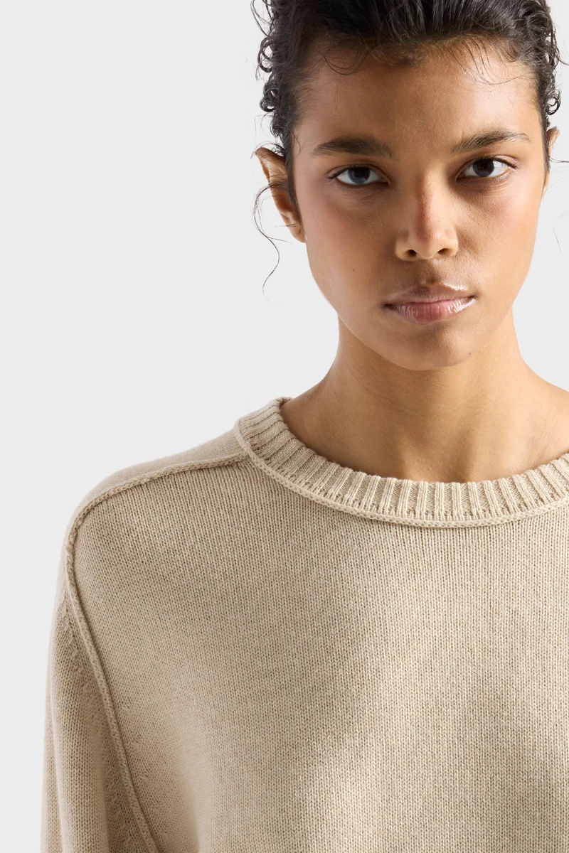 SADDLE CREWNECK SWEATER in Wool Blend Moonbeam