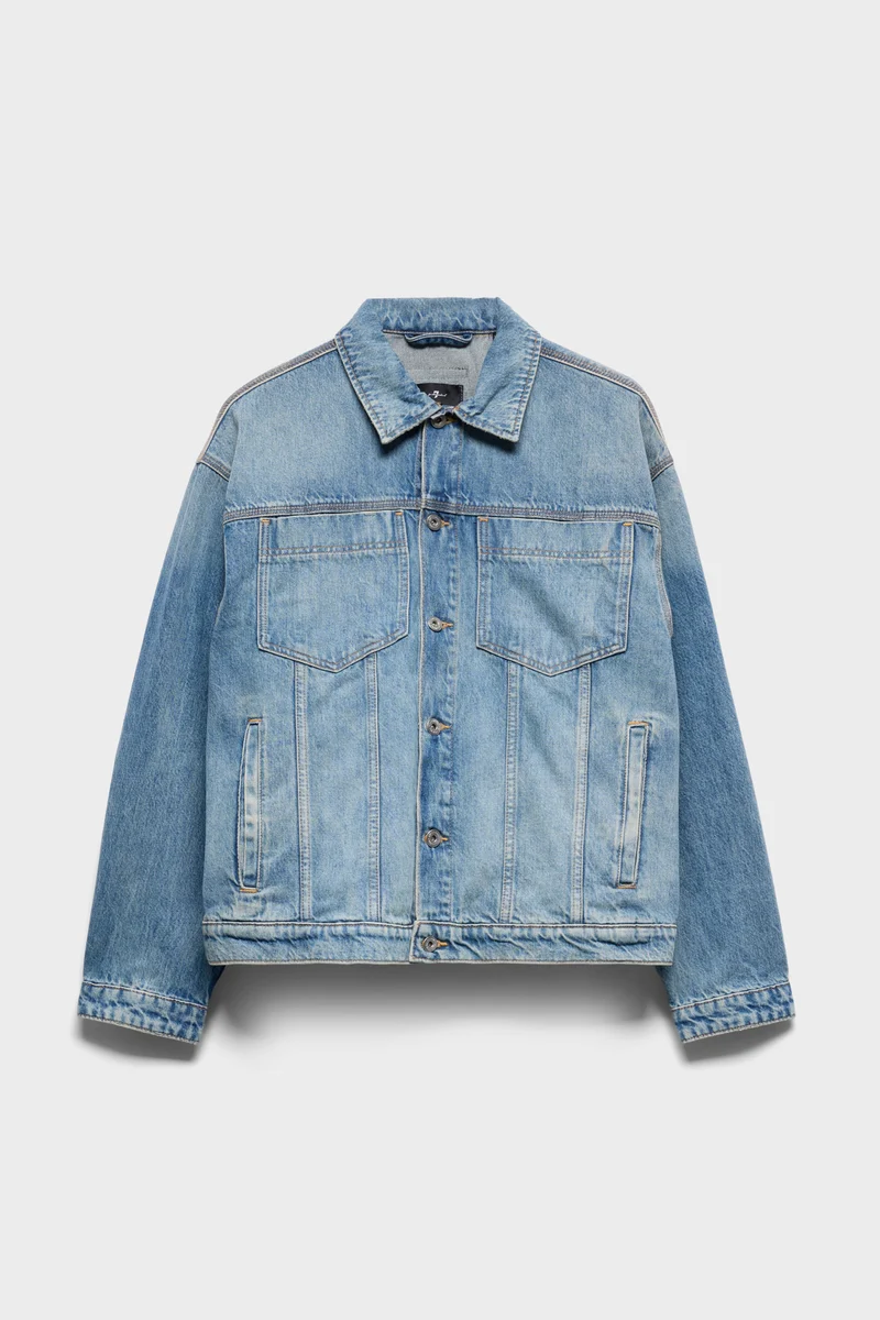 RELAXED TRUCKER JACKET in Denim Mount