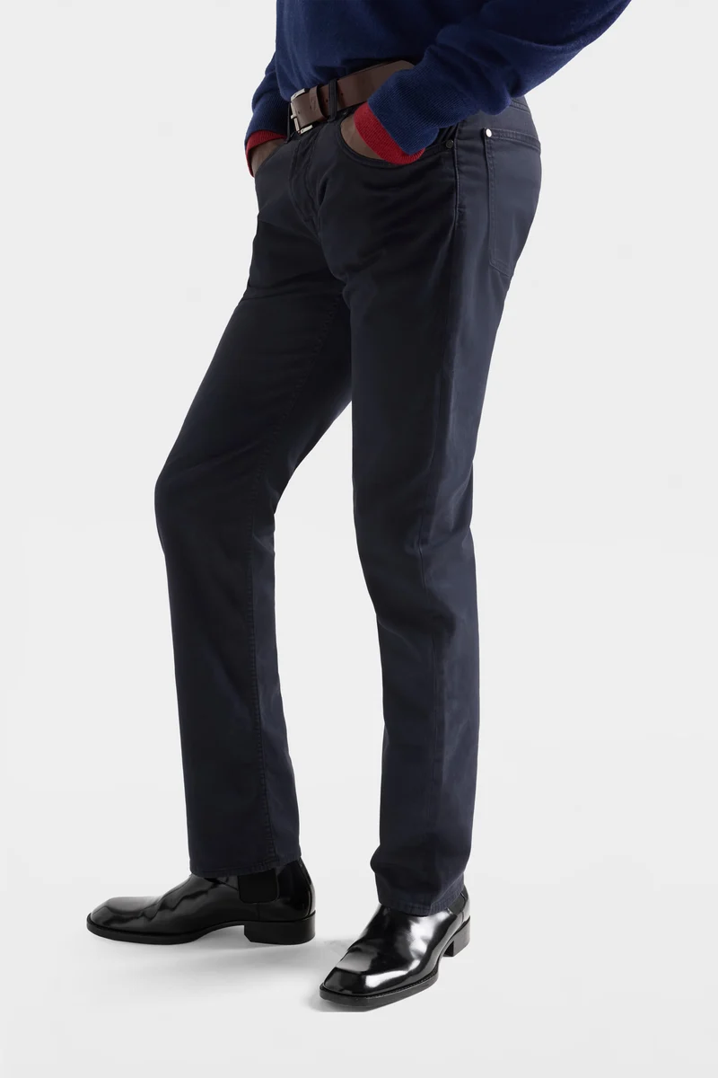 THE STRAIGHT in Luxe Performance Sateen Navy