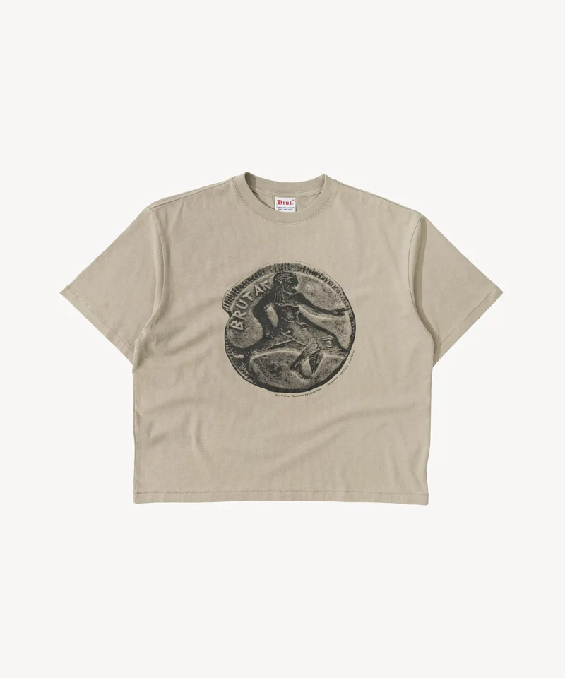 THE MEDAL TEE